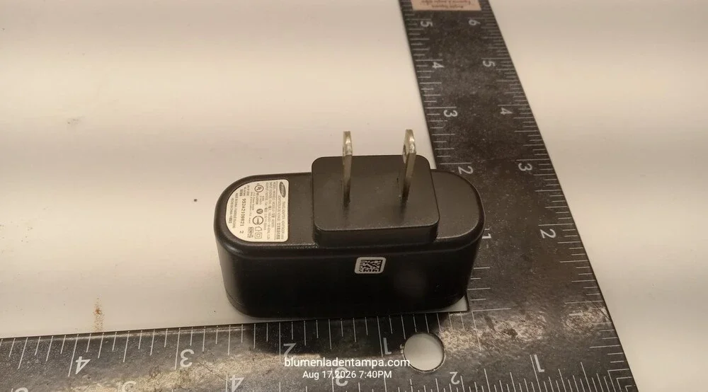 Samsung AD5055 Travel Adapter Wall Charger 5.0V 550mA Black USB-A
